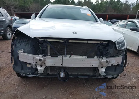 2020 Mercedes-Benz Glc 300 z USA, uszkodzony, nr VIN W1N0G8DB5LF784322